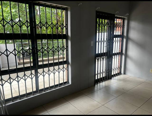 2 BEDROOM PROPERTY TO RENT IN AUCKLAND PARK